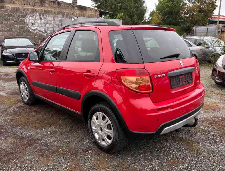 Suzuki SX4 1.6i 4x4 Comfort benzín 79kw - foto 3