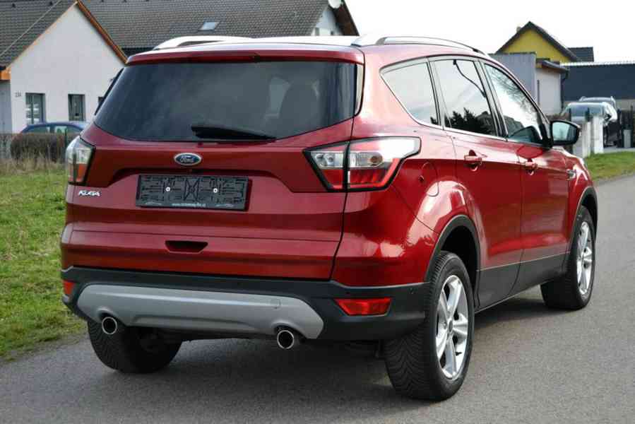 Ford Kuga 2.0 TDCI 110kW Titanium - foto 4