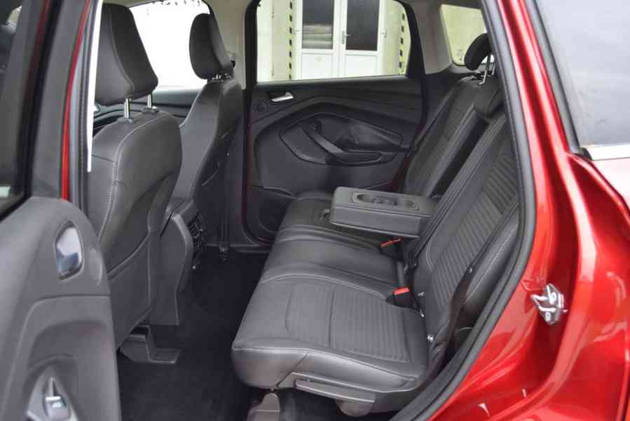 Ford Kuga 2.0 TDCI 110kW Titanium - foto 12