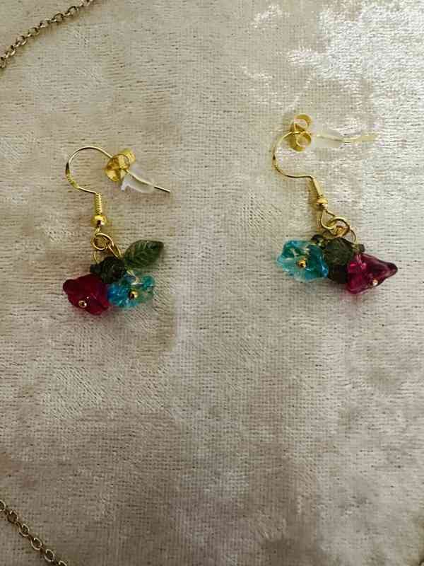 Sada šperků: náhrdelník a náušnice „Kouzelná zahrada“ - foto 3