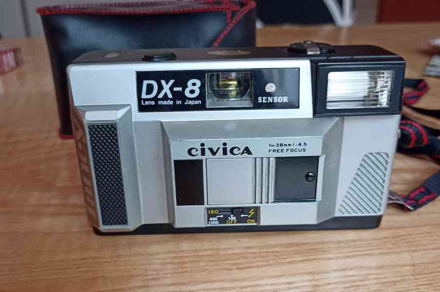 Retro fotoaparáty  - foto 3