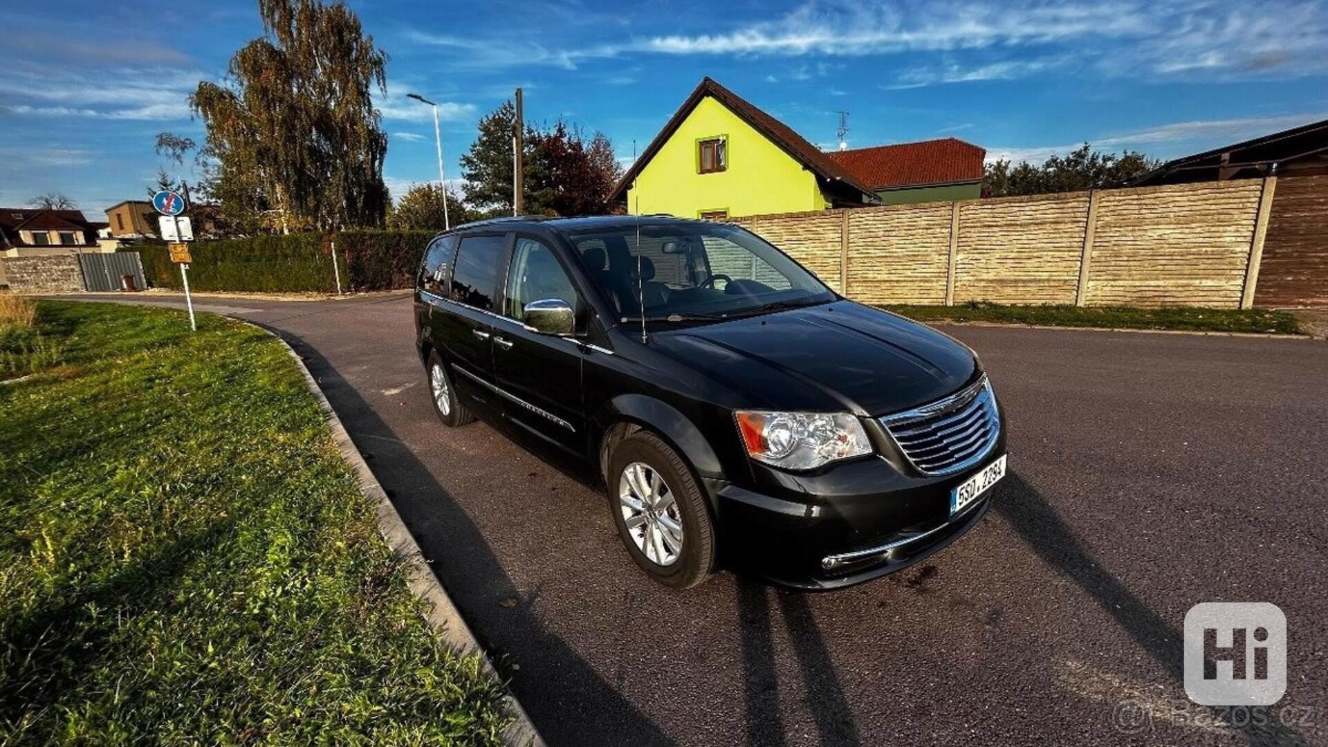 Chrysler Voyager 3,6   Town&Country - foto 1