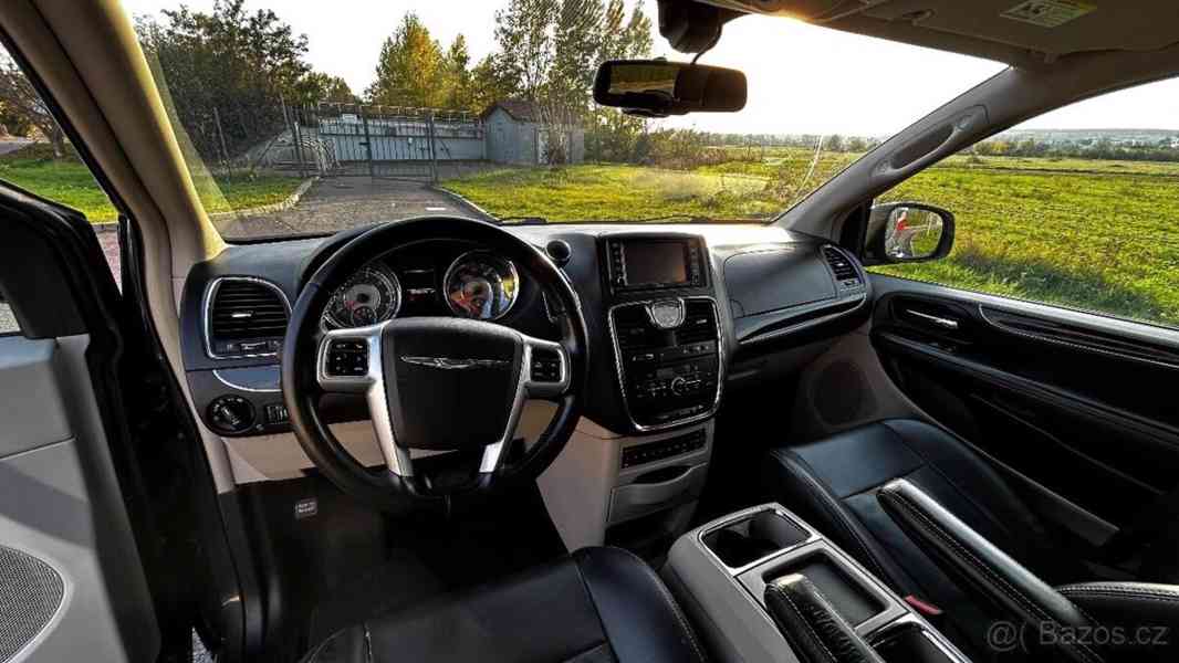 Chrysler Voyager 3,6   Town&Country - foto 4