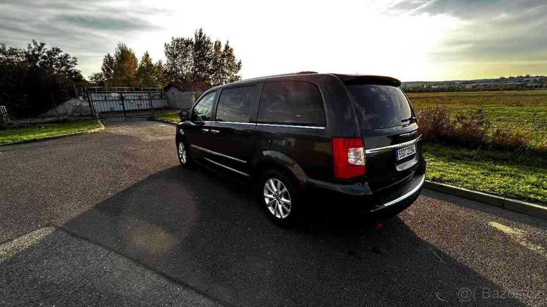 Chrysler Voyager 3,6   Town&Country - foto 2