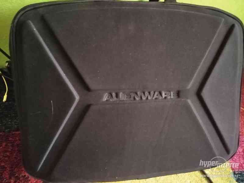 Prodám mega tašku Alienware Vindicator pro 18" ntb - foto 1