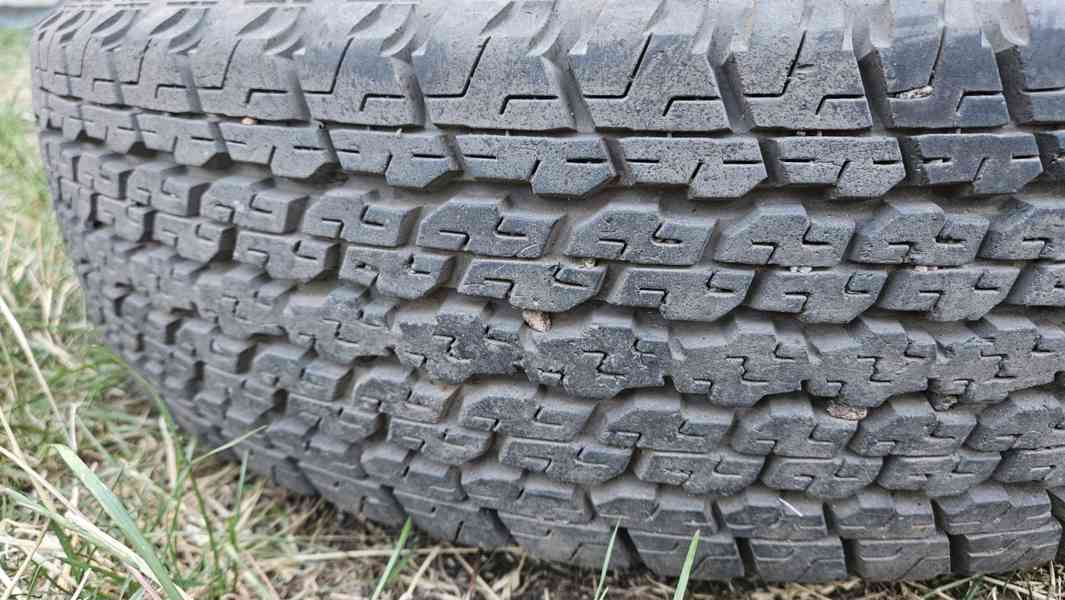 Bridgestone Dueler H/T 840 205R16 C 110/108R disk Nissan - foto 2