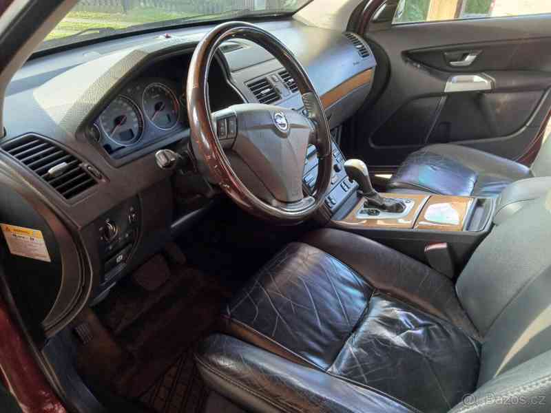 Volvo XC90 2,9   V6 200Kw 7 míst - foto 17