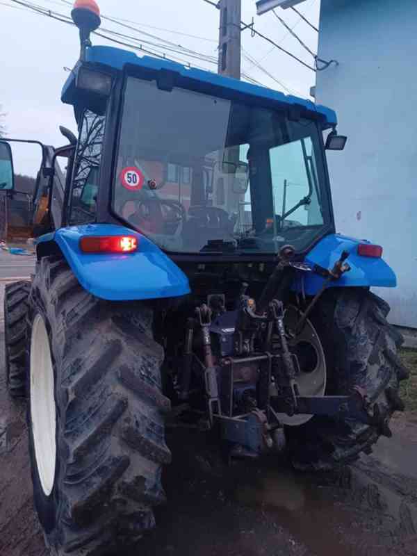 Traktor new Holland TL 90 - foto 5