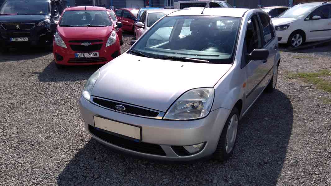 FORD Fiesta 1,4i Comfort - foto 2