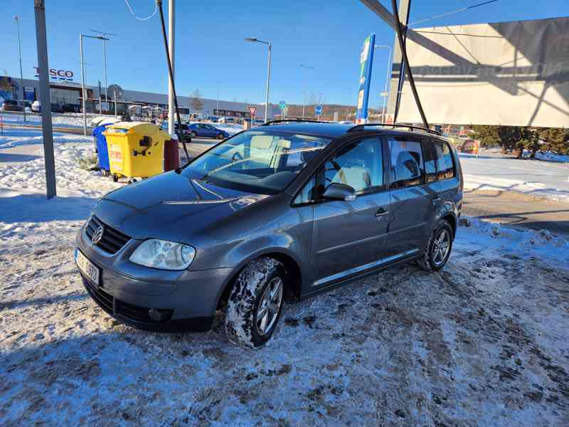 Touran 1,9 TDI 2005 - foto 3