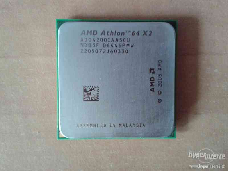 Procesor AMD Athlon 64 X2 4200 + chladič - foto 1
