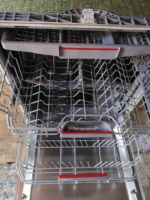 Prodám kvalitní myčku Bosch SMV46KXO1E do vestavby - foto 3