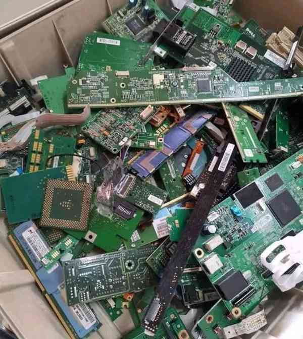 Ceramic CPU Scrap for Gold Recovery  WhatsApp: +27613673130  - foto 2