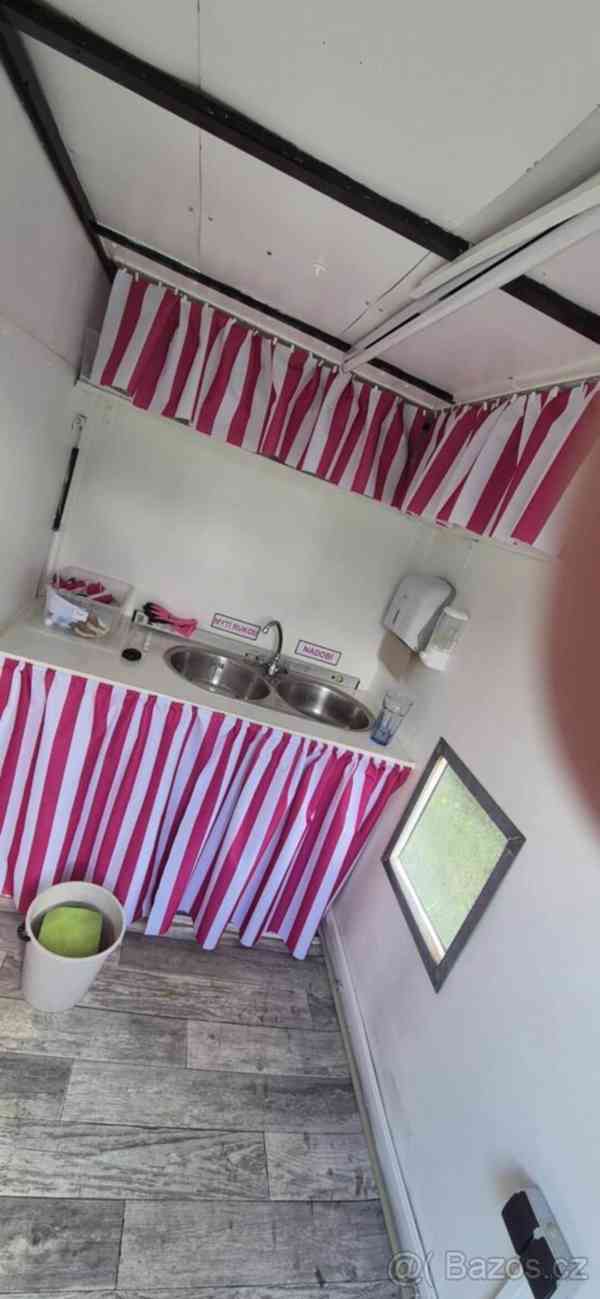 Zmrzlinový stánek + stroj  - foto 3