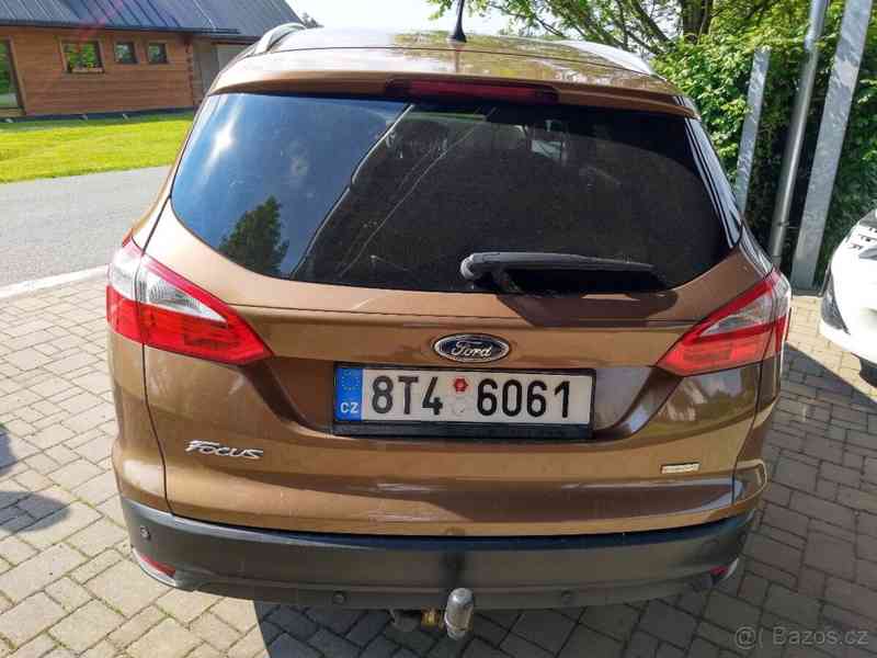 Ford Focus 1,0 Ecoboost - foto 6