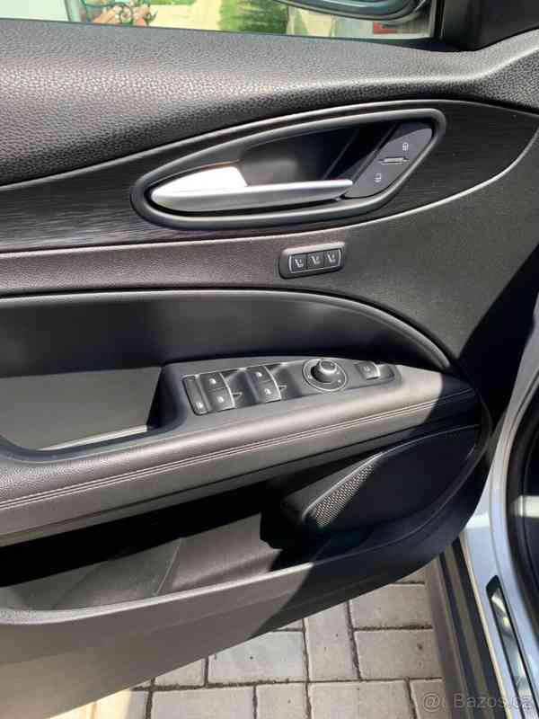 Stelvio 2.2JTDM 154KW nafta  - foto 12