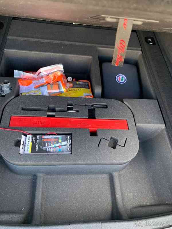 Stelvio 2.2JTDM 154KW nafta  - foto 6