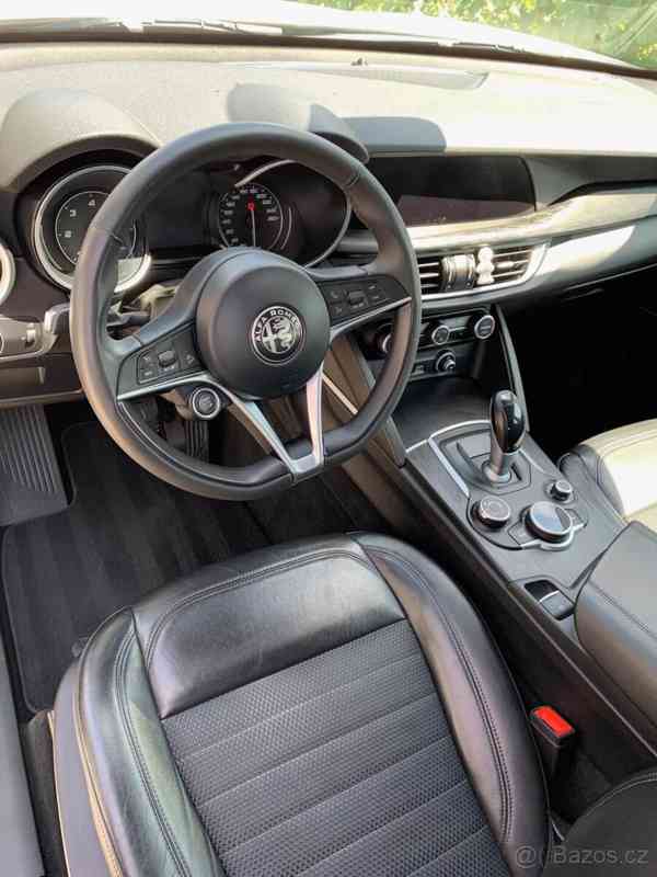 Stelvio 2.2JTDM 154KW nafta  - foto 11