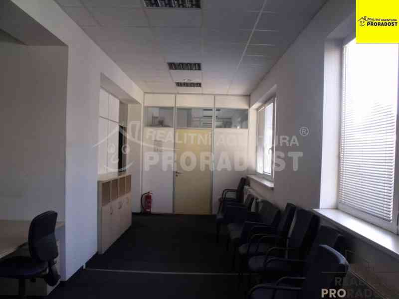 Pronájem kanceláří v Blansku   - foto 6