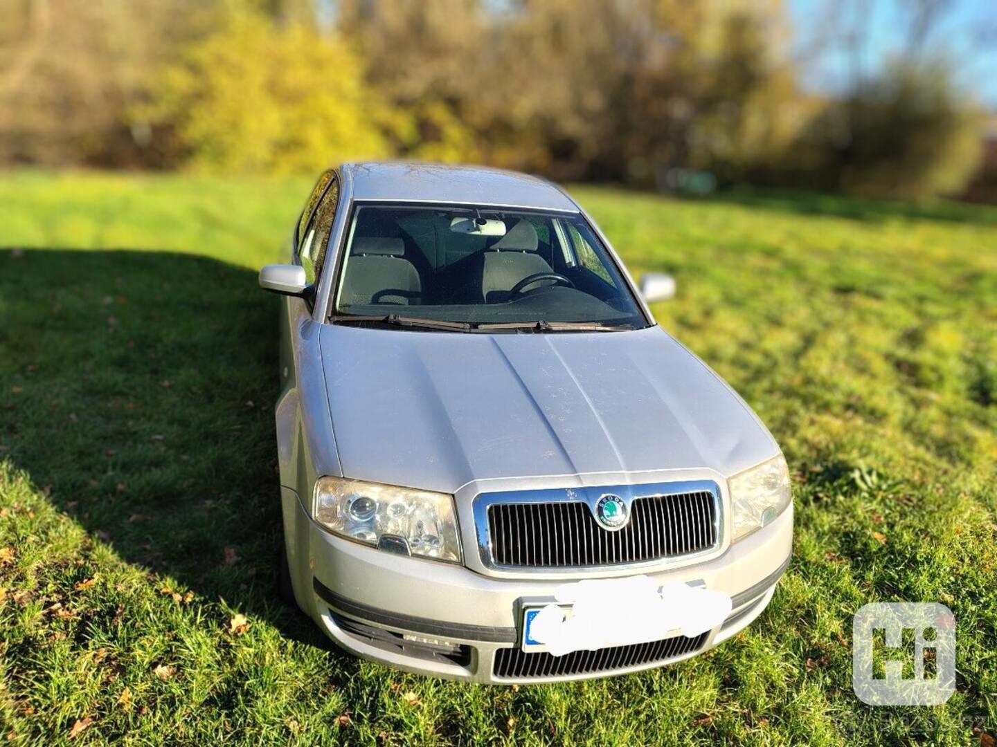 Automobil Škoda Superb 1,8T - foto 1