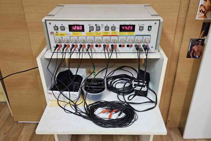 Elektromasážní přístroj Breiter Bodystyler EMG 02 - foto 2