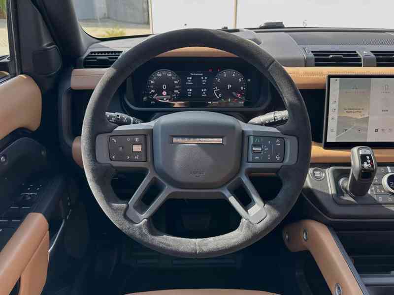 Land Rover Defender 110 V8 P425 X-Dynamic HSE - foto 9