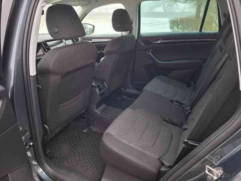 Škoda Kodiaq 2,0   4X4 - foto 15