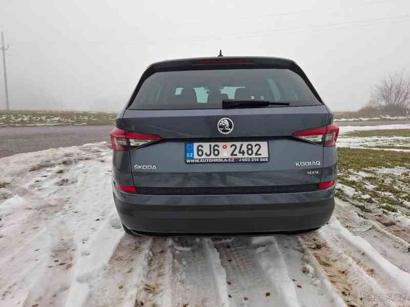 Škoda Kodiaq 2,0   4X4 - foto 9