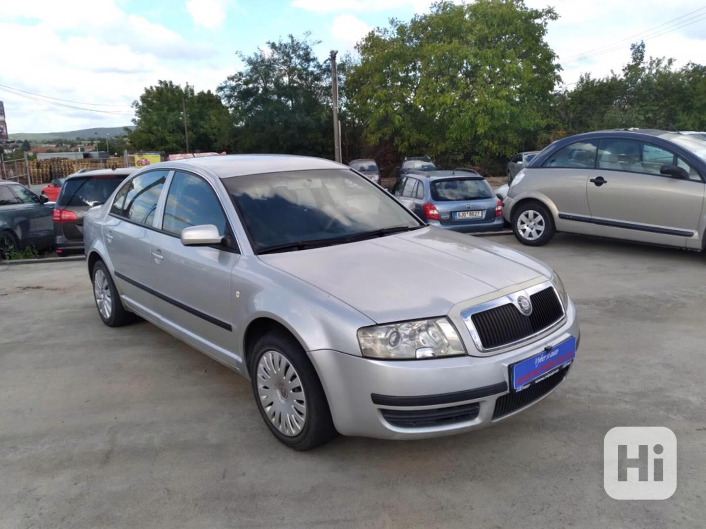 ŠKODA SUPERB 2.0 i 85kW - foto 1