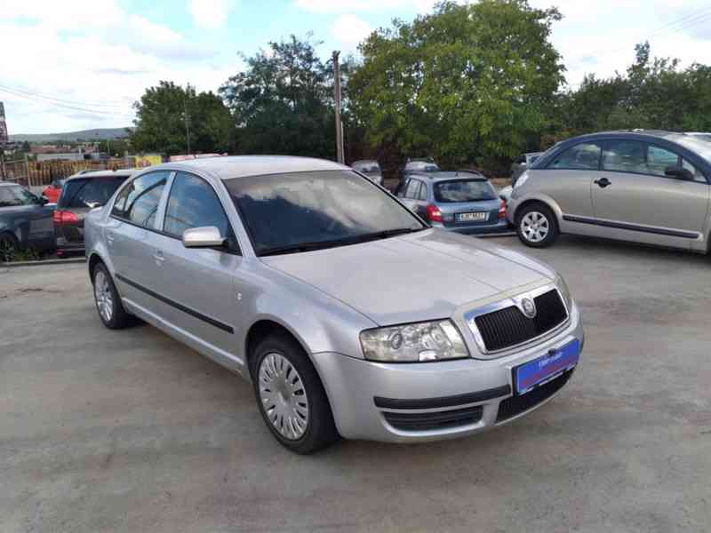 ŠKODA SUPERB 2.0 i 85kW - foto 1