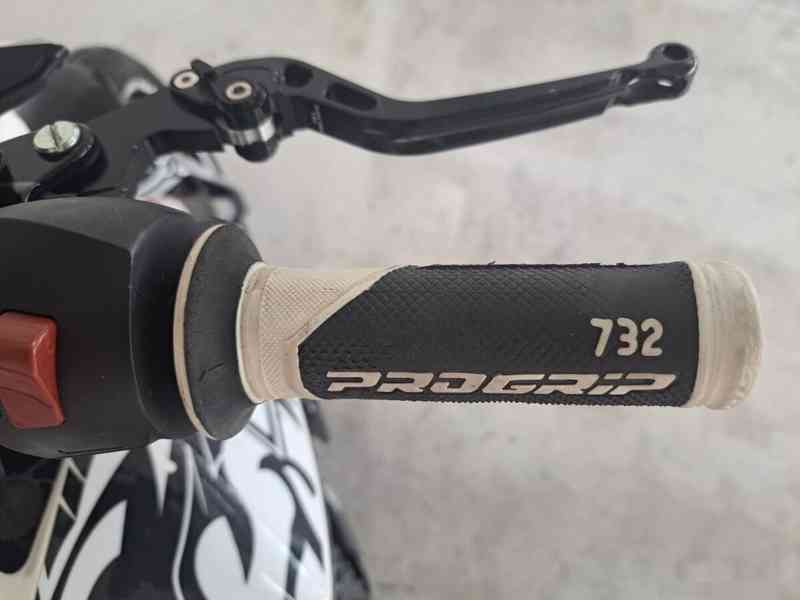 KTM 125 Duke ABS - foto 18