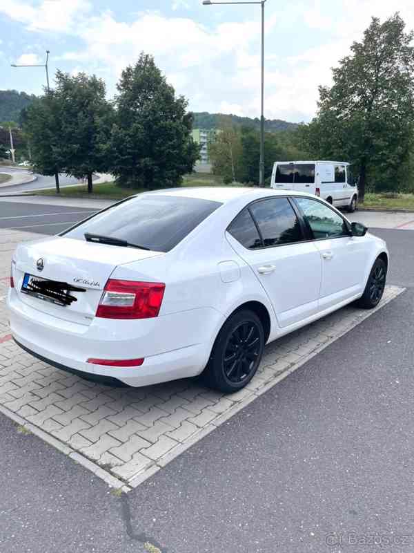 Škoda Octavia 1,2   TSI 77 kw - foto 5