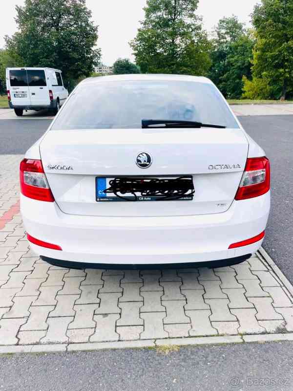 Škoda Octavia 1,2   TSI 77 kw - foto 2