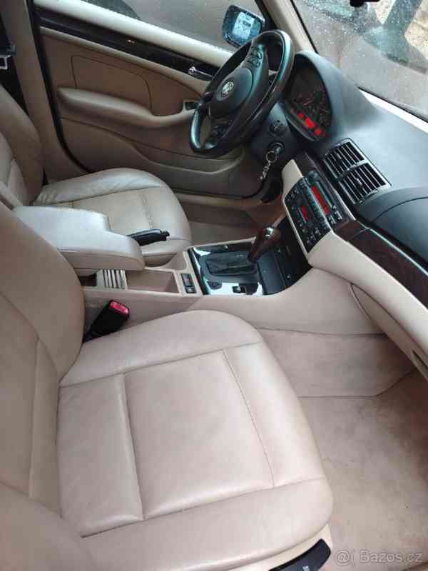 BMW Řada 3 2,5   325 i - foto 6