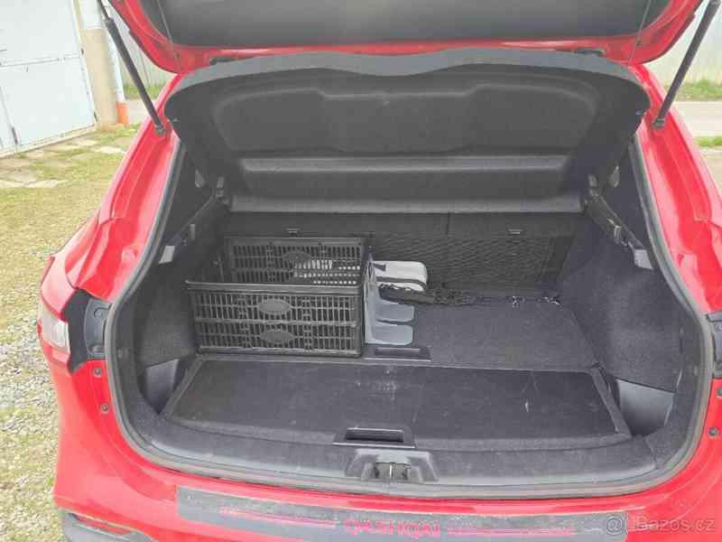 Nissan Qashqai 1,6   2018, DiG-T 160 120 kW - foto 6