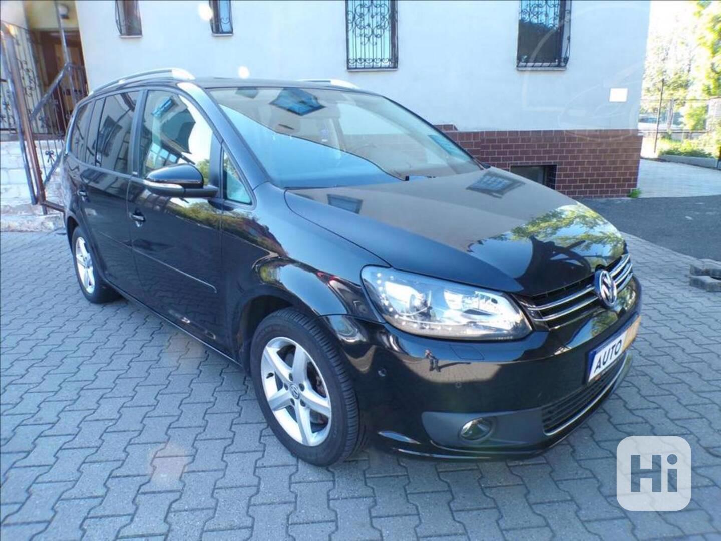 Volkswagen Touran 2,0 TDI STYLE,XENONY,NAVI - foto 1