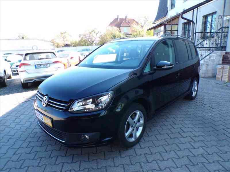 Volkswagen Touran 2,0 TDI STYLE,XENONY,NAVI - foto 2