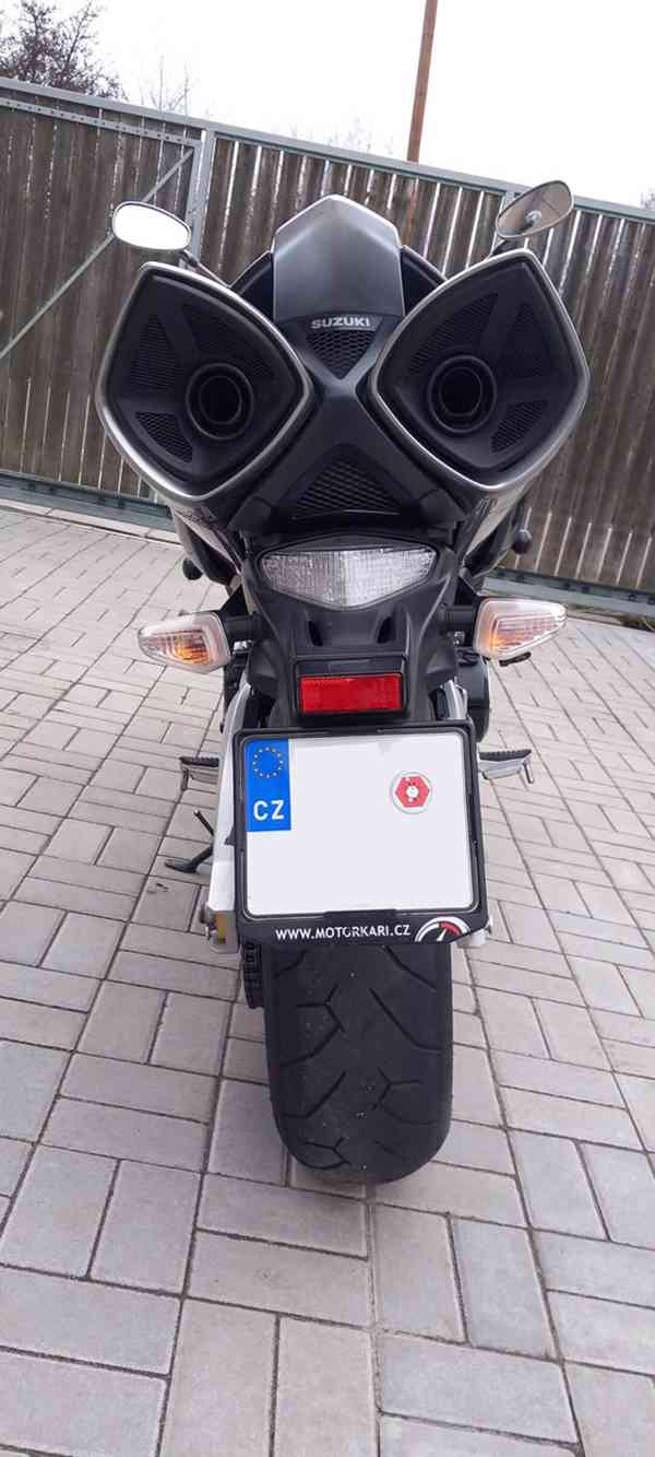 Prodám Suzuki GSX 1300 B-King, čerstvá STK - foto 13