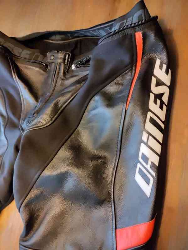 Kožená kombinéza Dainese Avro D2 - 60/58 - foto 11