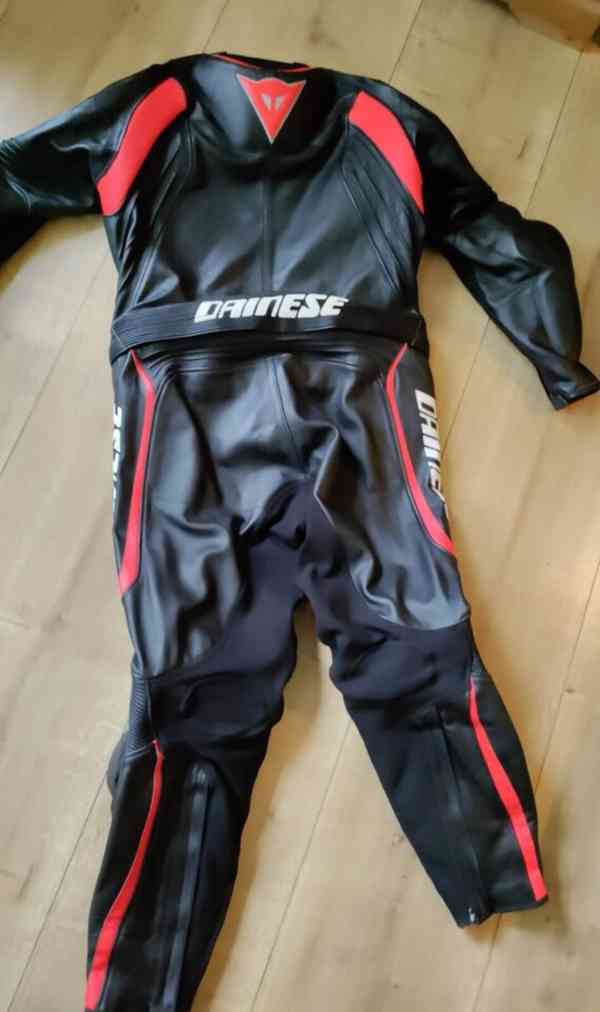 Kožená kombinéza Dainese Avro D2 - 60/58 - foto 3