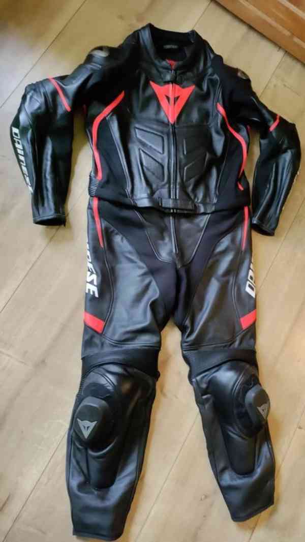 Kožená kombinéza Dainese Avro D2 - 60/58 - foto 2