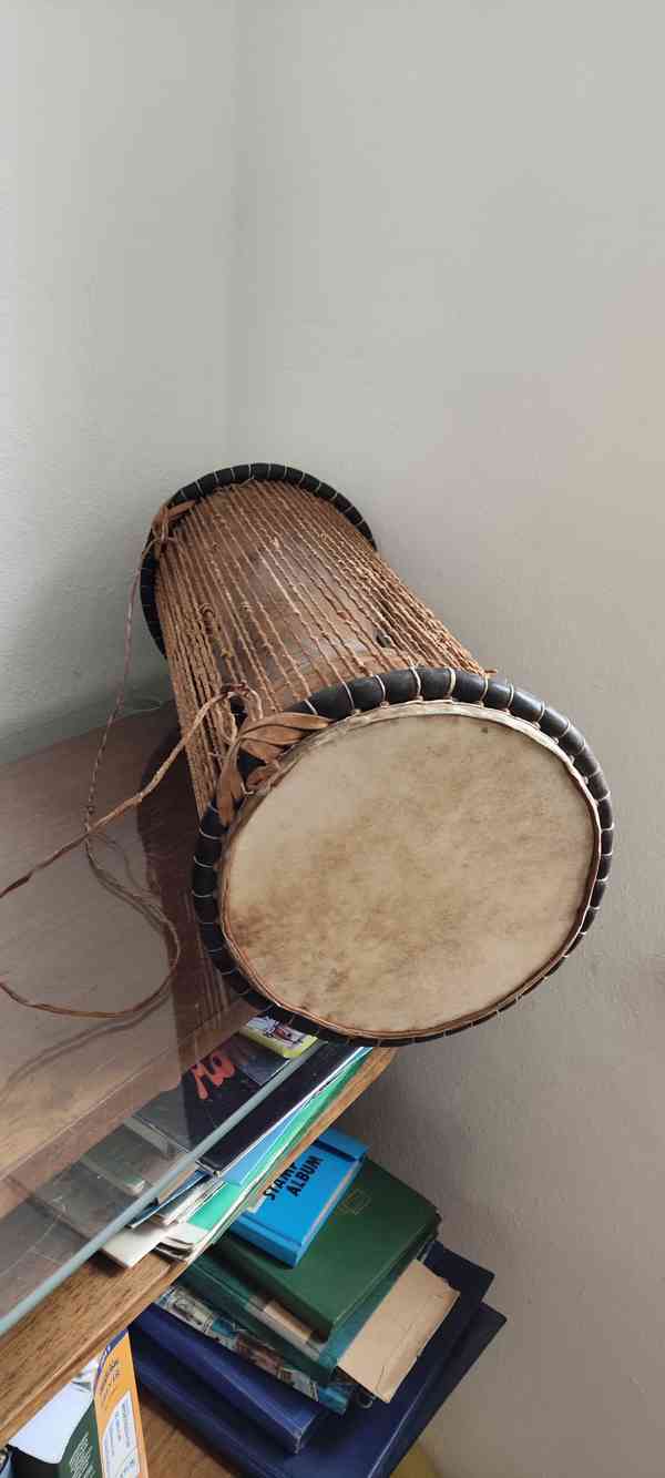 AFRICKÝ BUBÍNEK - foto 2