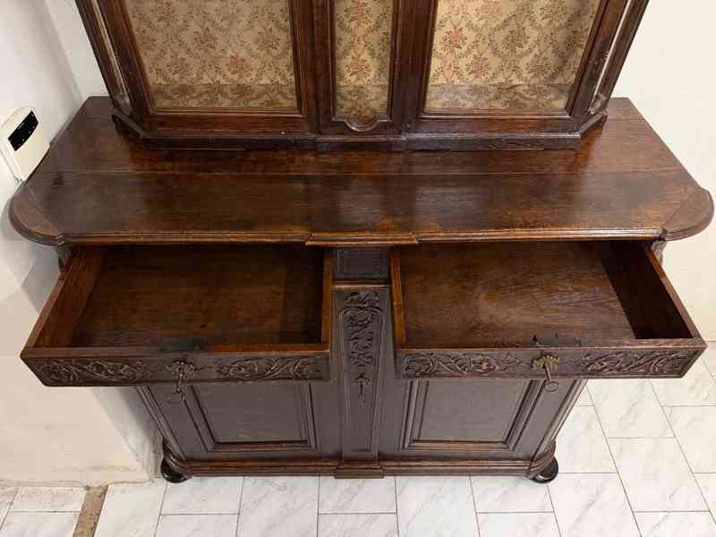 Starožitný zámecký příborník  - foto 11