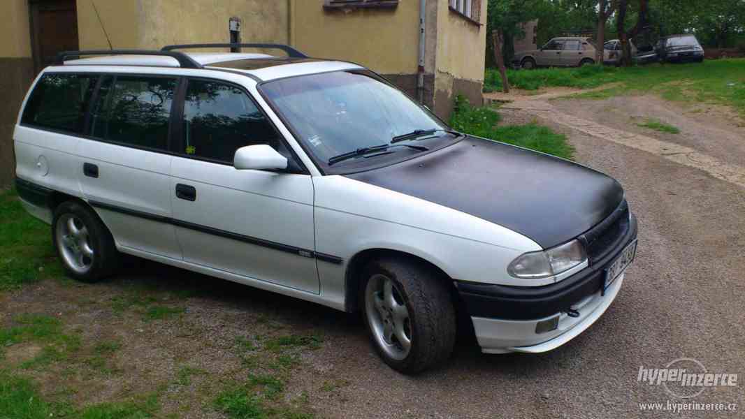 Opel astra 1.6 combi rok 1997 - foto 3