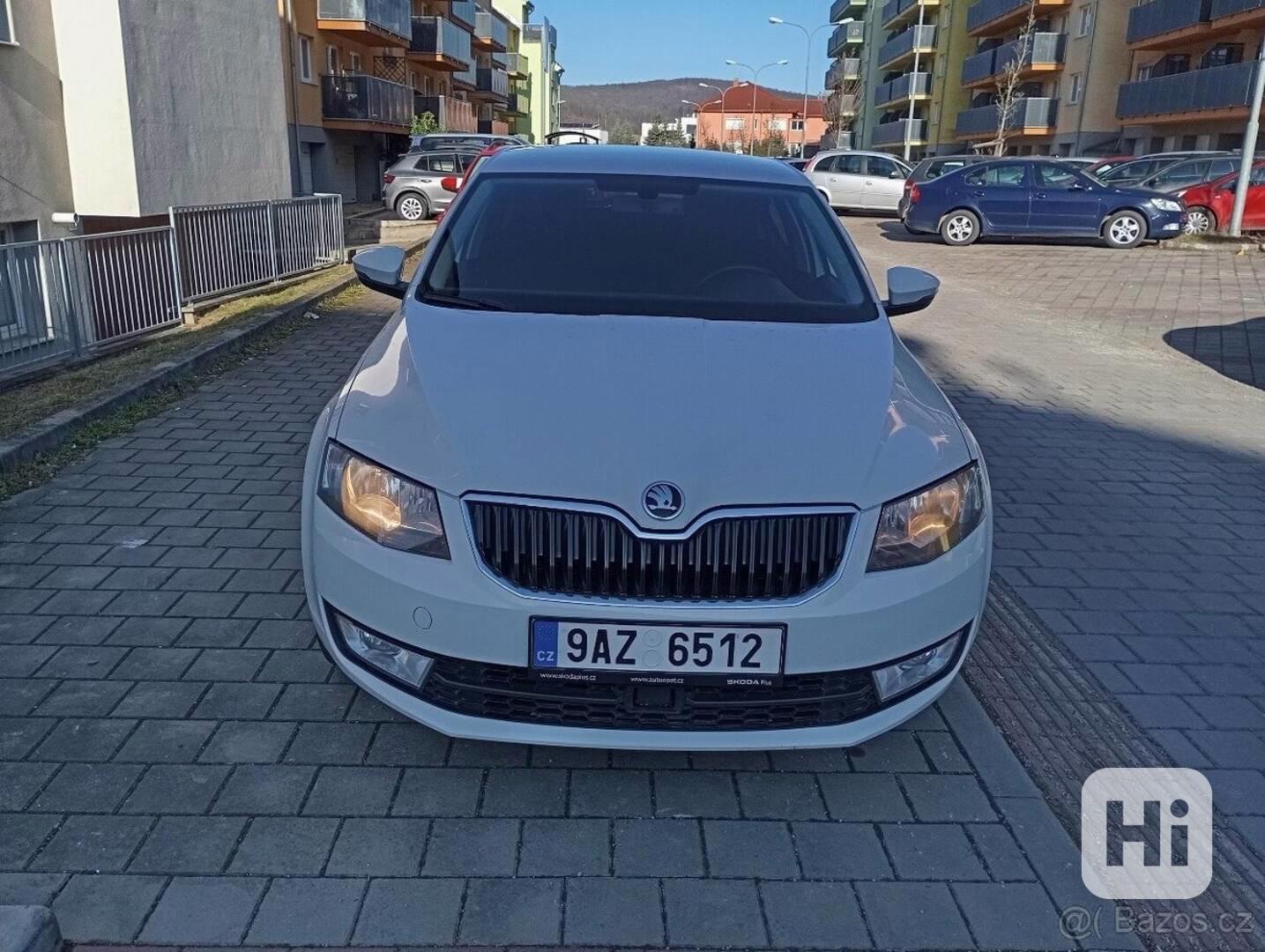 Škoda Octavia 2,0   TDI DSG - foto 1