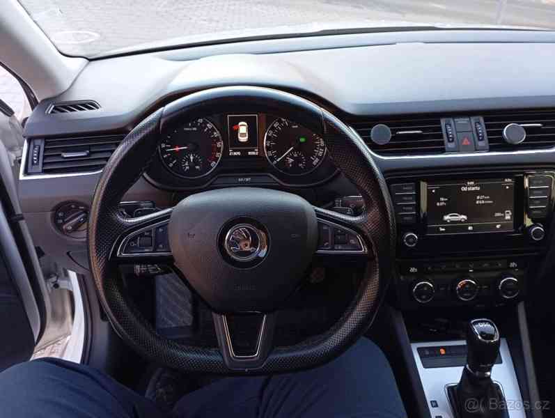 Škoda Octavia 2,0   TDI DSG - foto 9