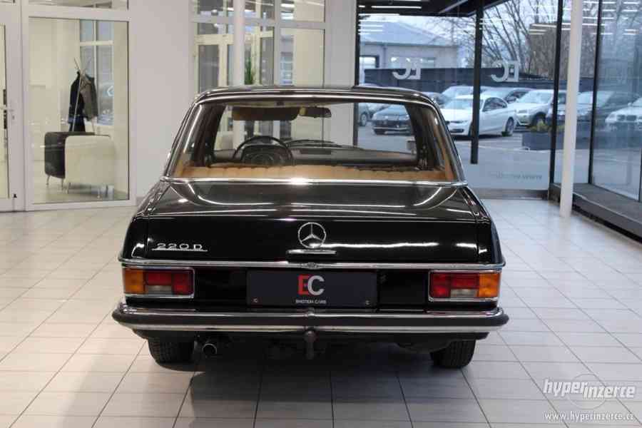 Mercedes-Benz 115 220D rv. 1970 - foto 4