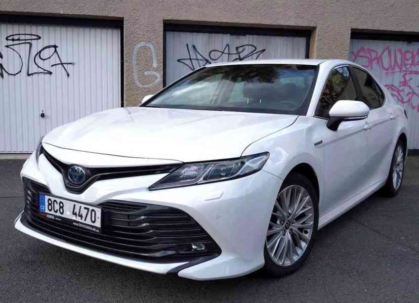 Toyota Camry, 2.5 Hybrid, 160 kW Automat, ČR - foto 1