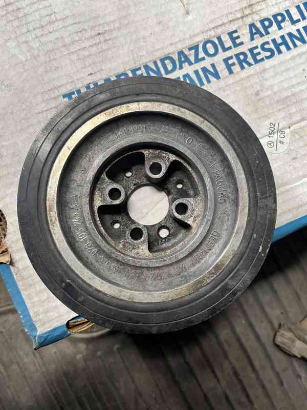 FELICIA 1.9D 2x řemenice a relé žhavení - foto 3