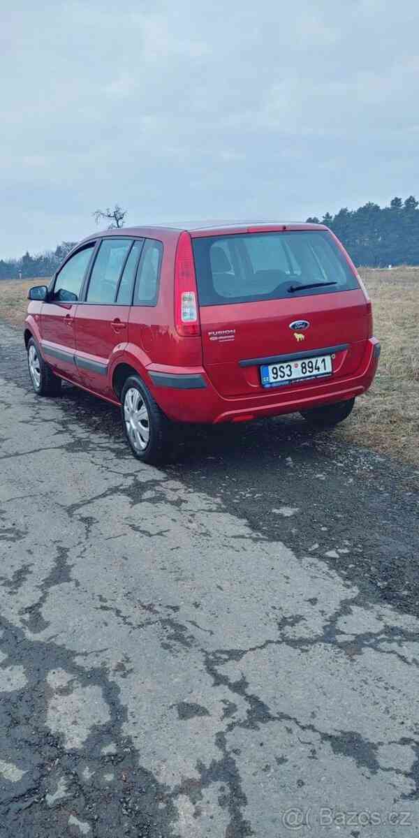 Ford Fusion 1,4 - foto 5
